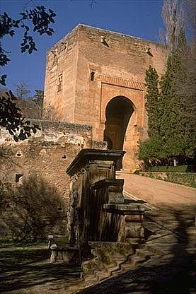 Foto dell'Alhambra di Granada: esterni