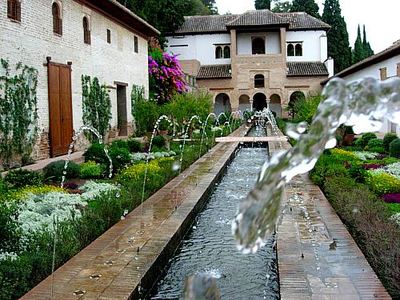 Foto dell'Alhambra di Granada: esterni