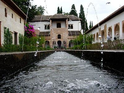 Foto dell'Alhambra di Granada: esterni