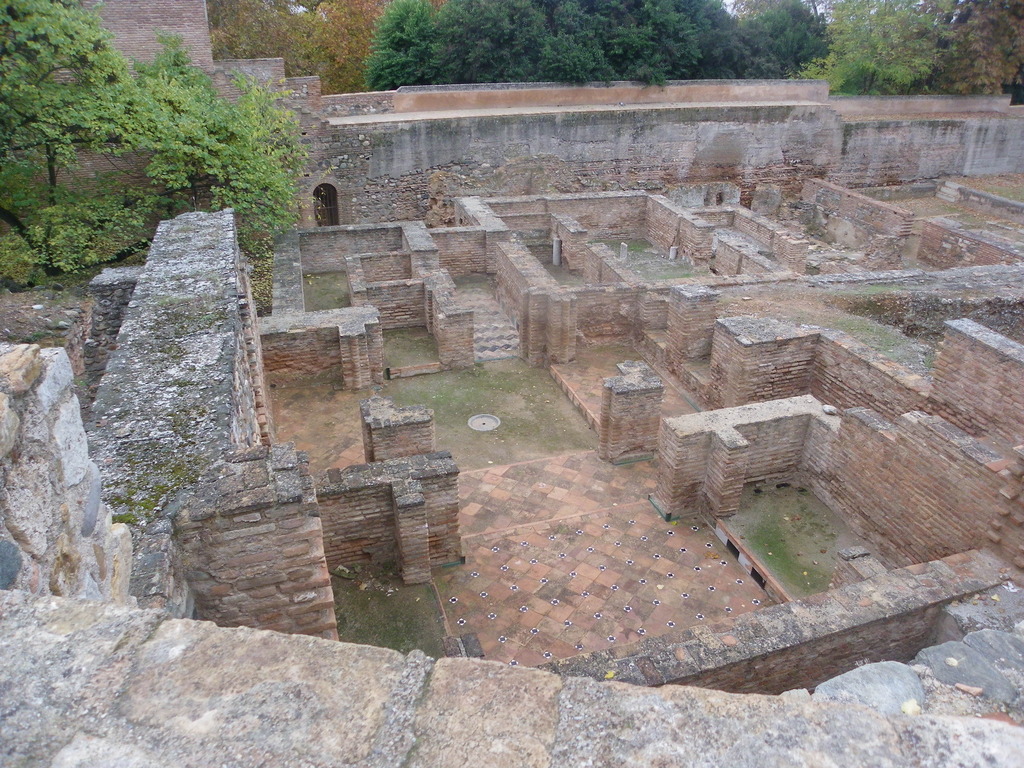 Restos-Palacio-de-los-Abencerrajhes